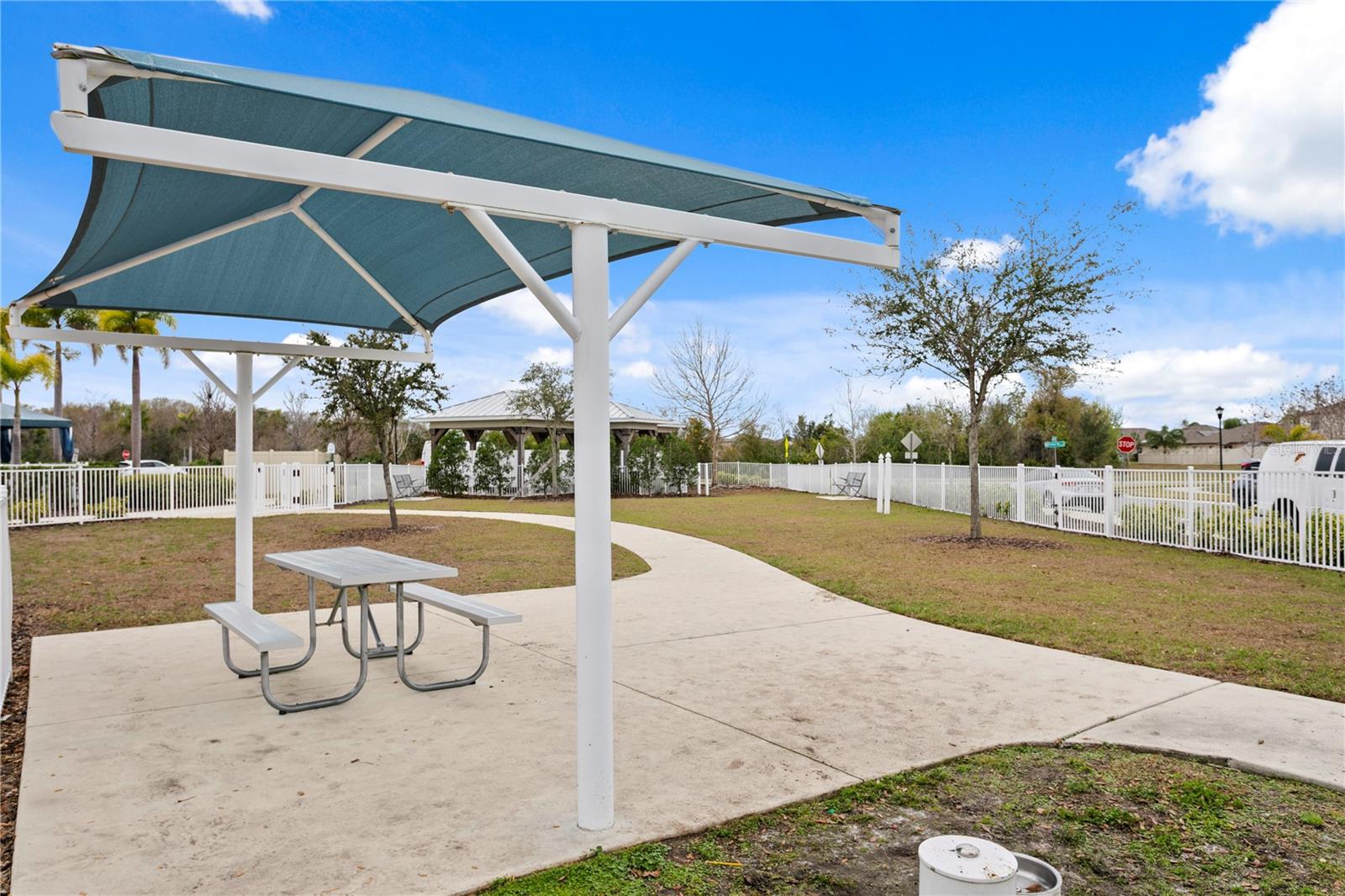 Image 49 of 50 For 7109 Paradise Island Court