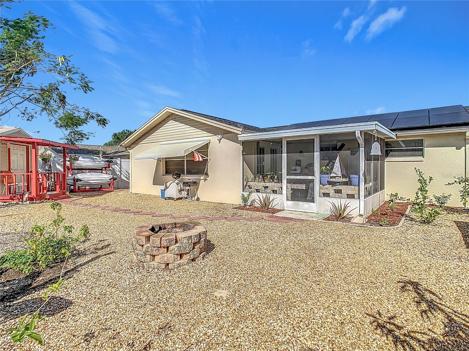 Image 47 of 54 For 5930 Della Drive