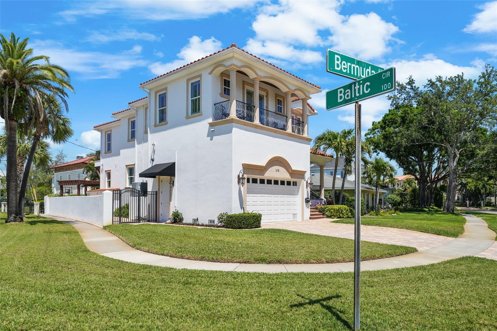 Image 2 of 67 For 108 Bermuda Avenue