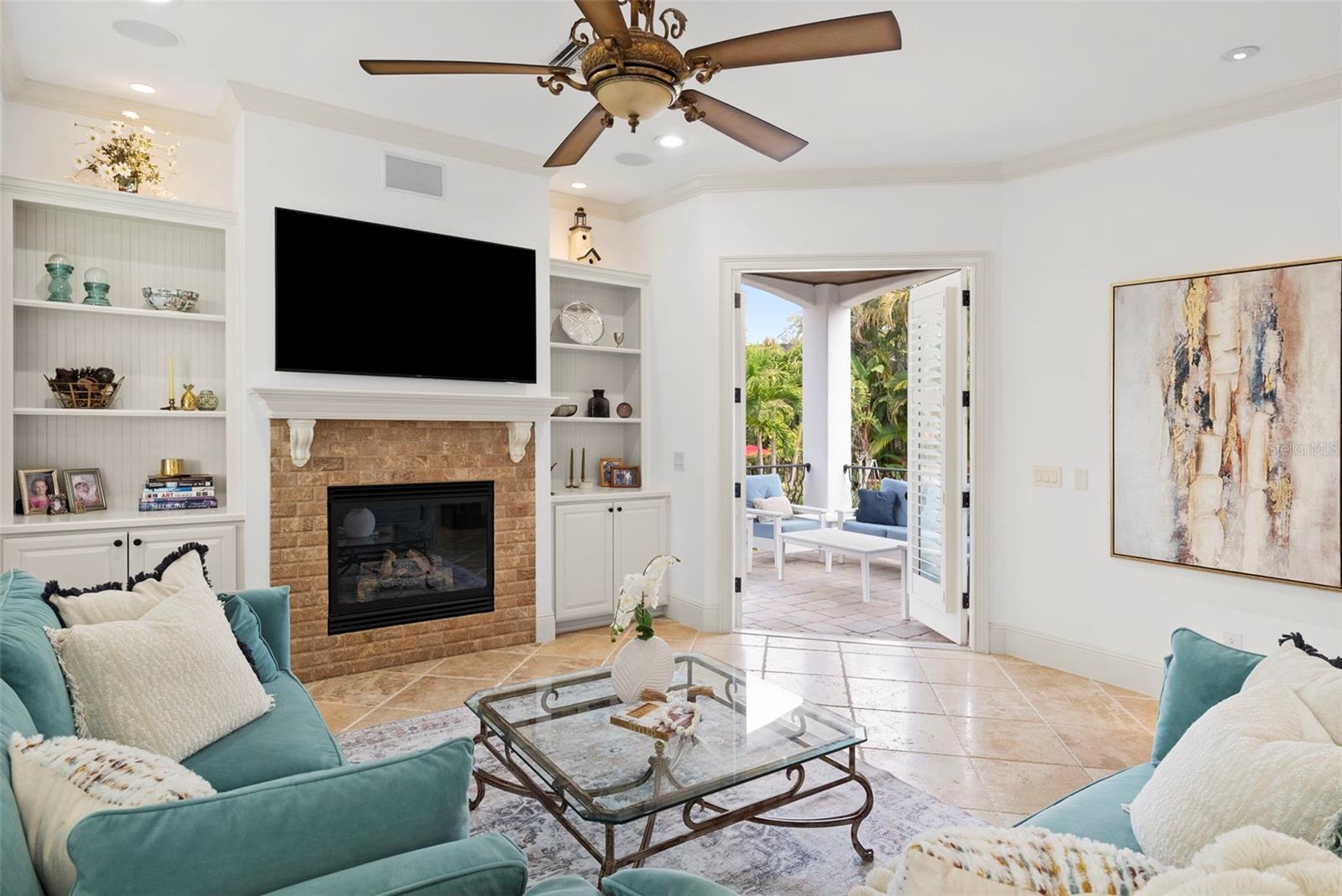 Image 20 of 67 For 108 Bermuda Avenue