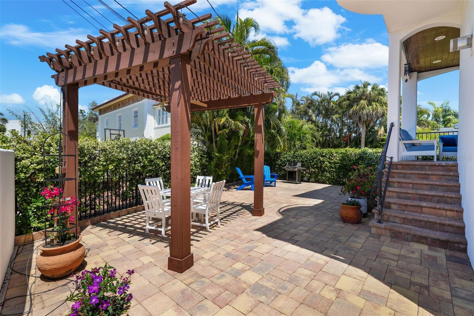 Image 3 of 67 For 108 Bermuda Avenue