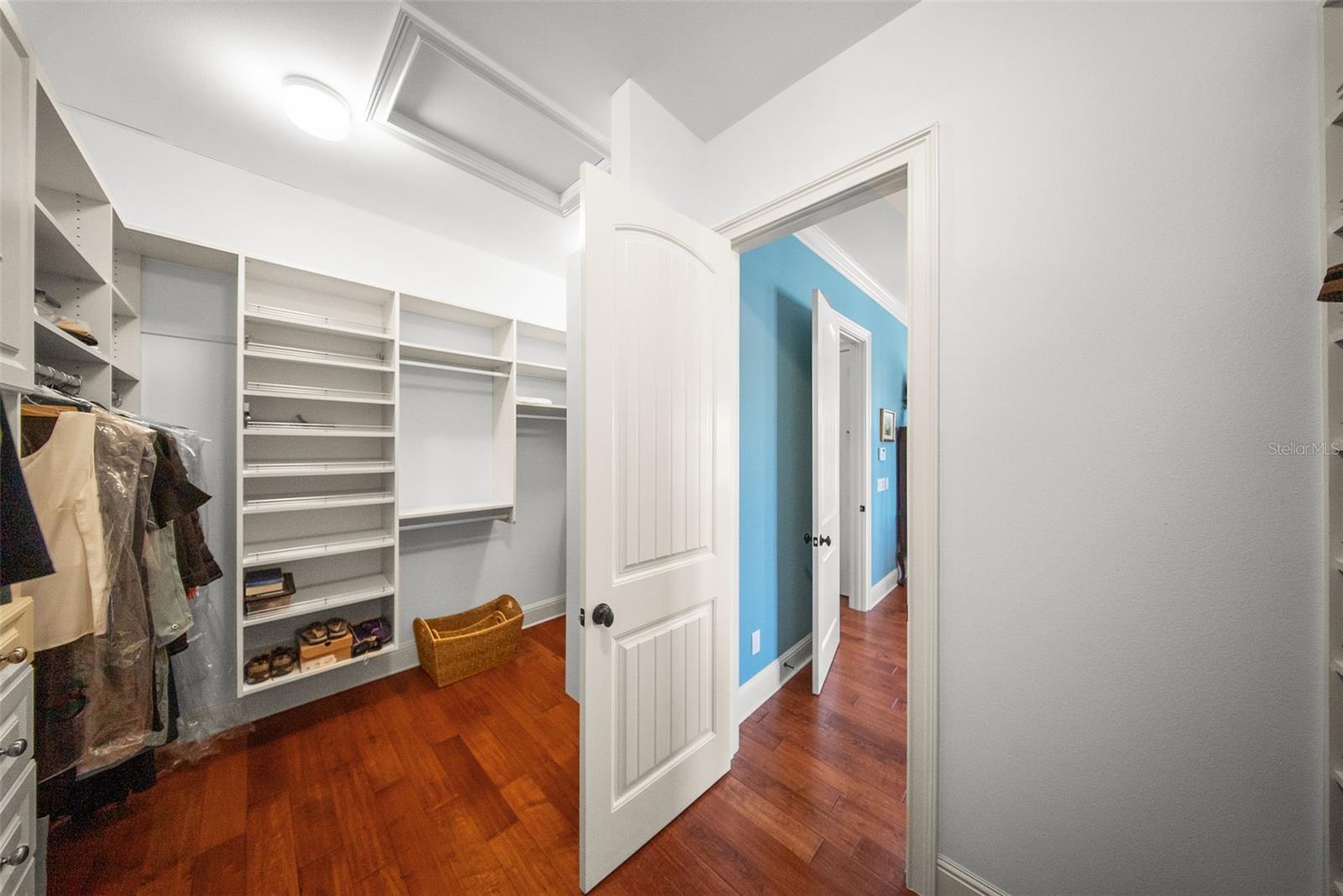 Image 48 of 67 For 108 Bermuda Avenue