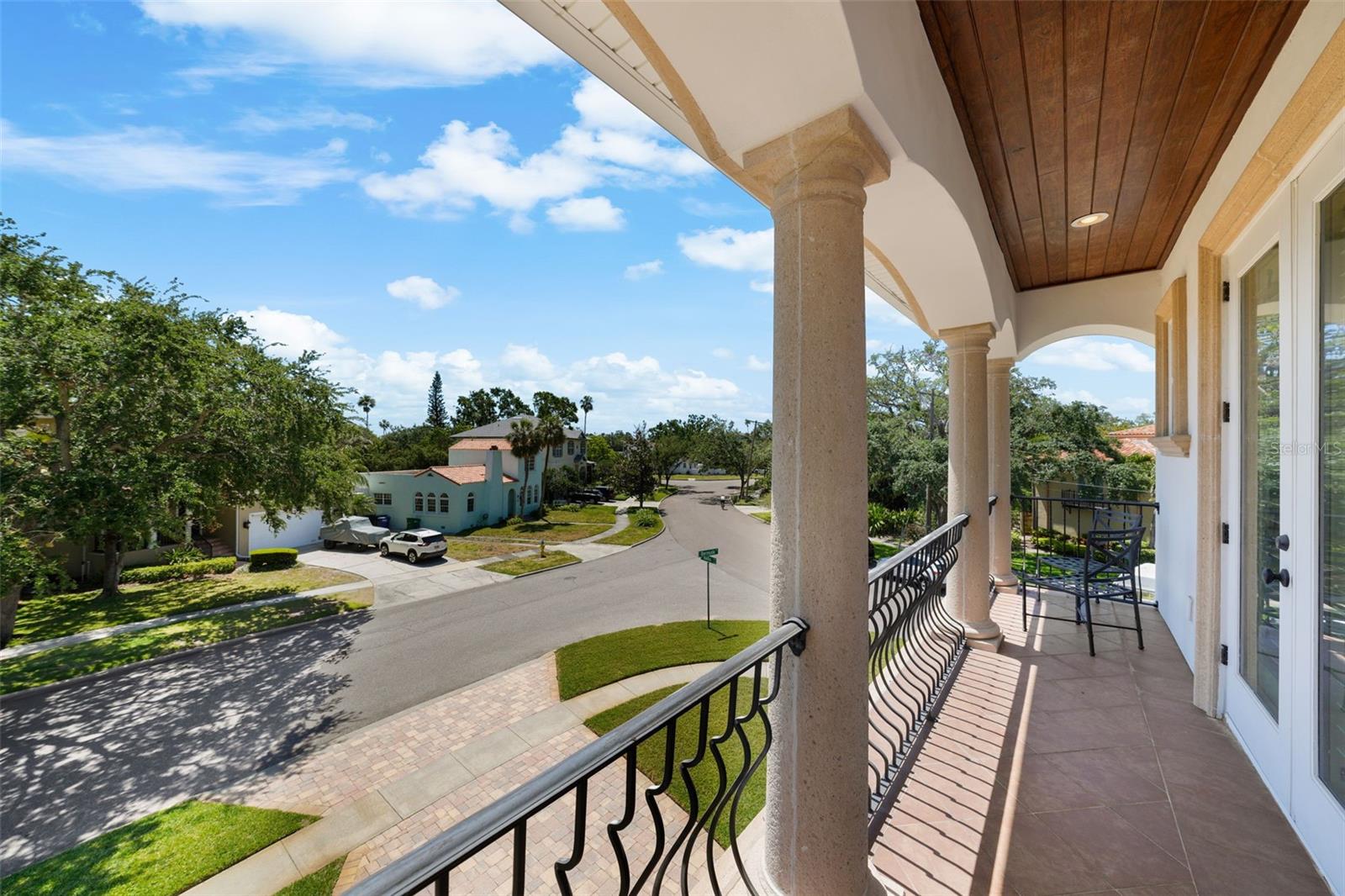 Image 61 of 67 For 108 Bermuda Avenue