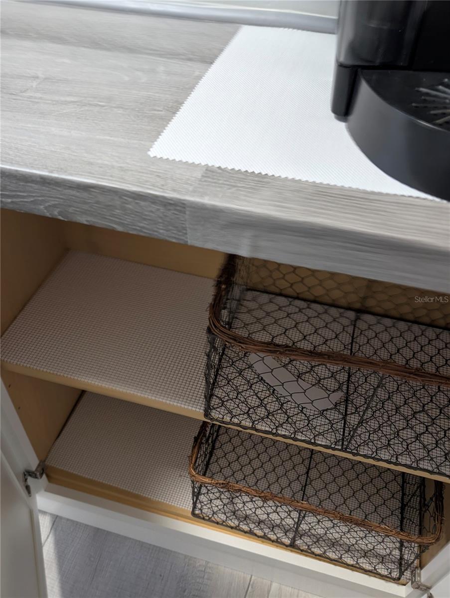 Listing photo id 22 for 1955 Abrico Drive 4