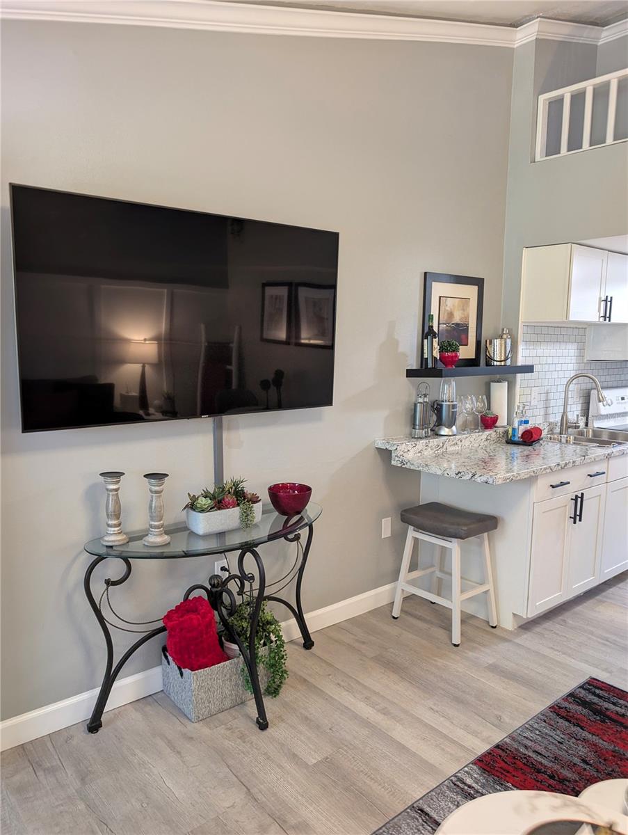 Listing photo id 27 for 1955 Abrico Drive 4