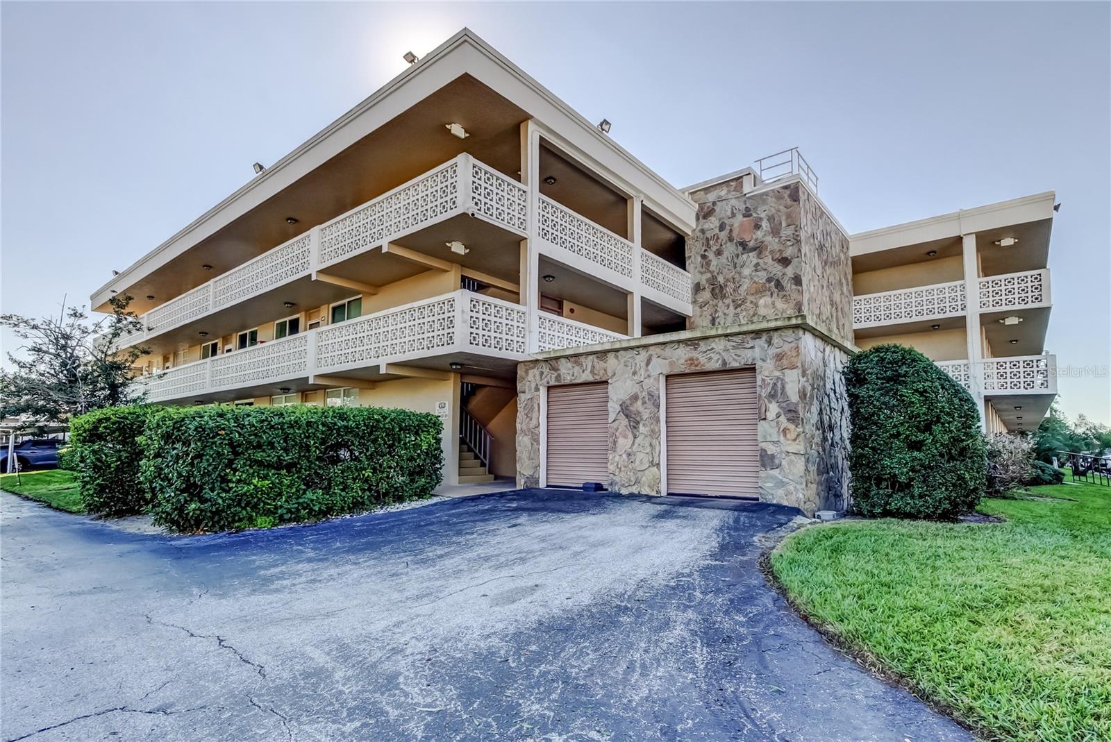 Details for 5095 Bay Street Ne 104, ST PETERSBURG, FL 33703