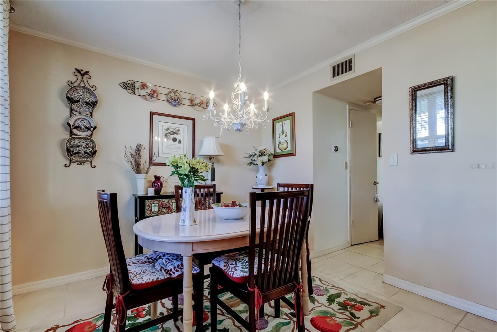 Image 6 of 24 For 5095 Bay Street Ne 104