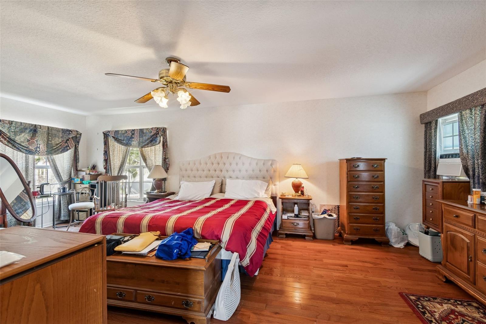 Image 36 of 64 For 19 Sandpiper Road