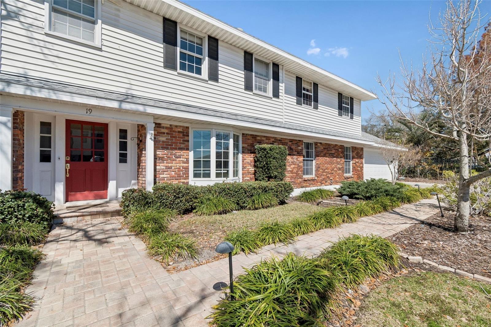 Image 4 of 64 For 19 Sandpiper Road