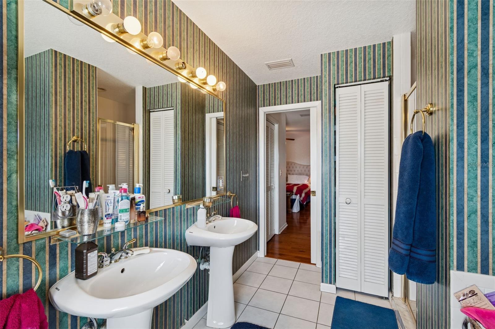 Image 40 of 64 For 19 Sandpiper Road