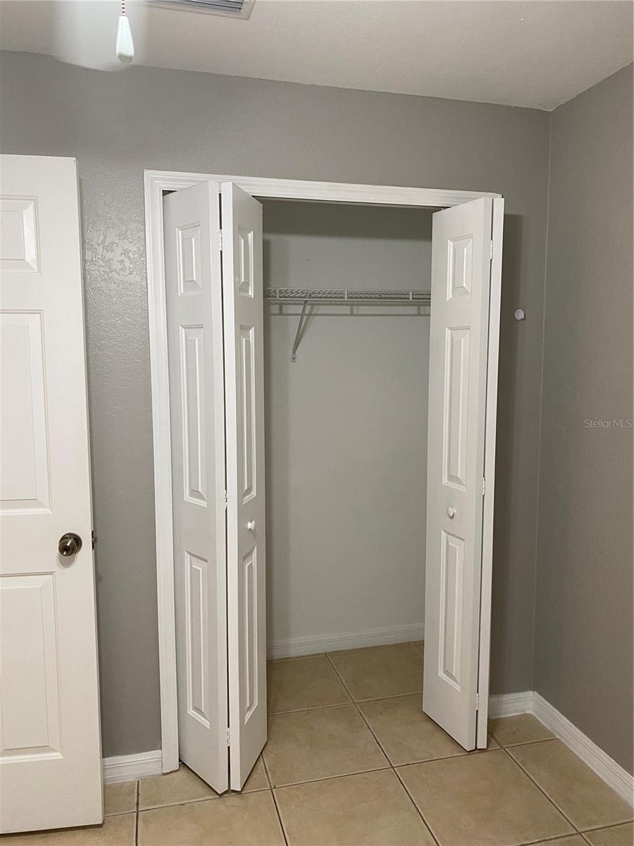 Image 13 of 24 For 11729 Crest Creek Drive