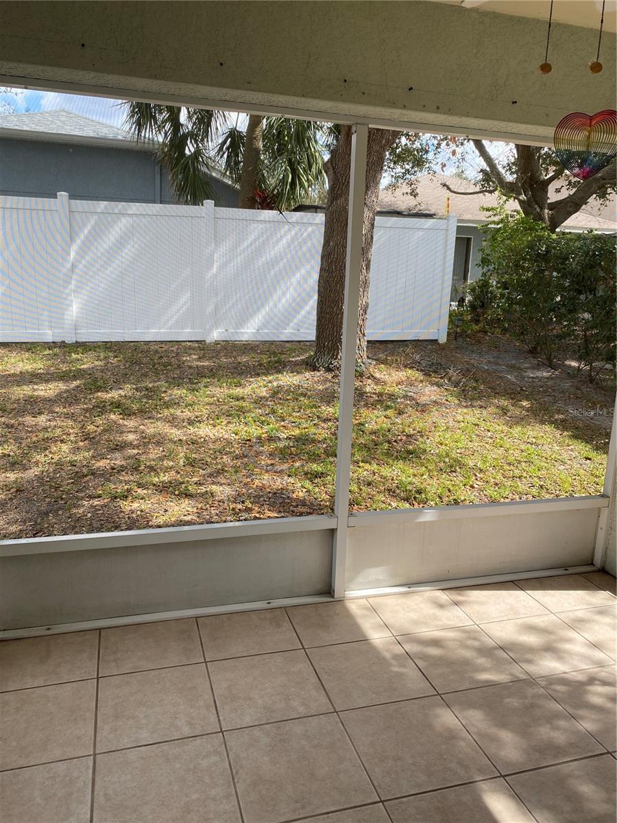 Image 22 of 24 For 11729 Crest Creek Drive