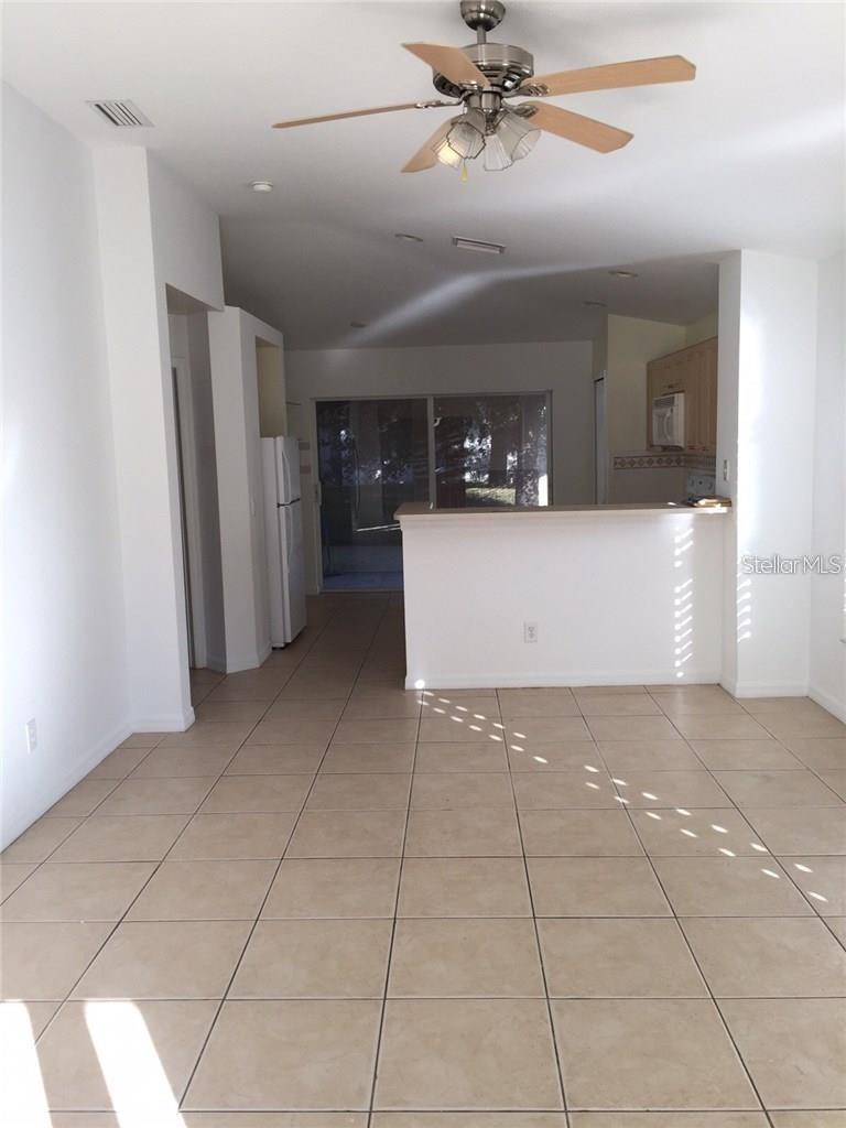 Image 4 of 24 For 11729 Crest Creek Drive