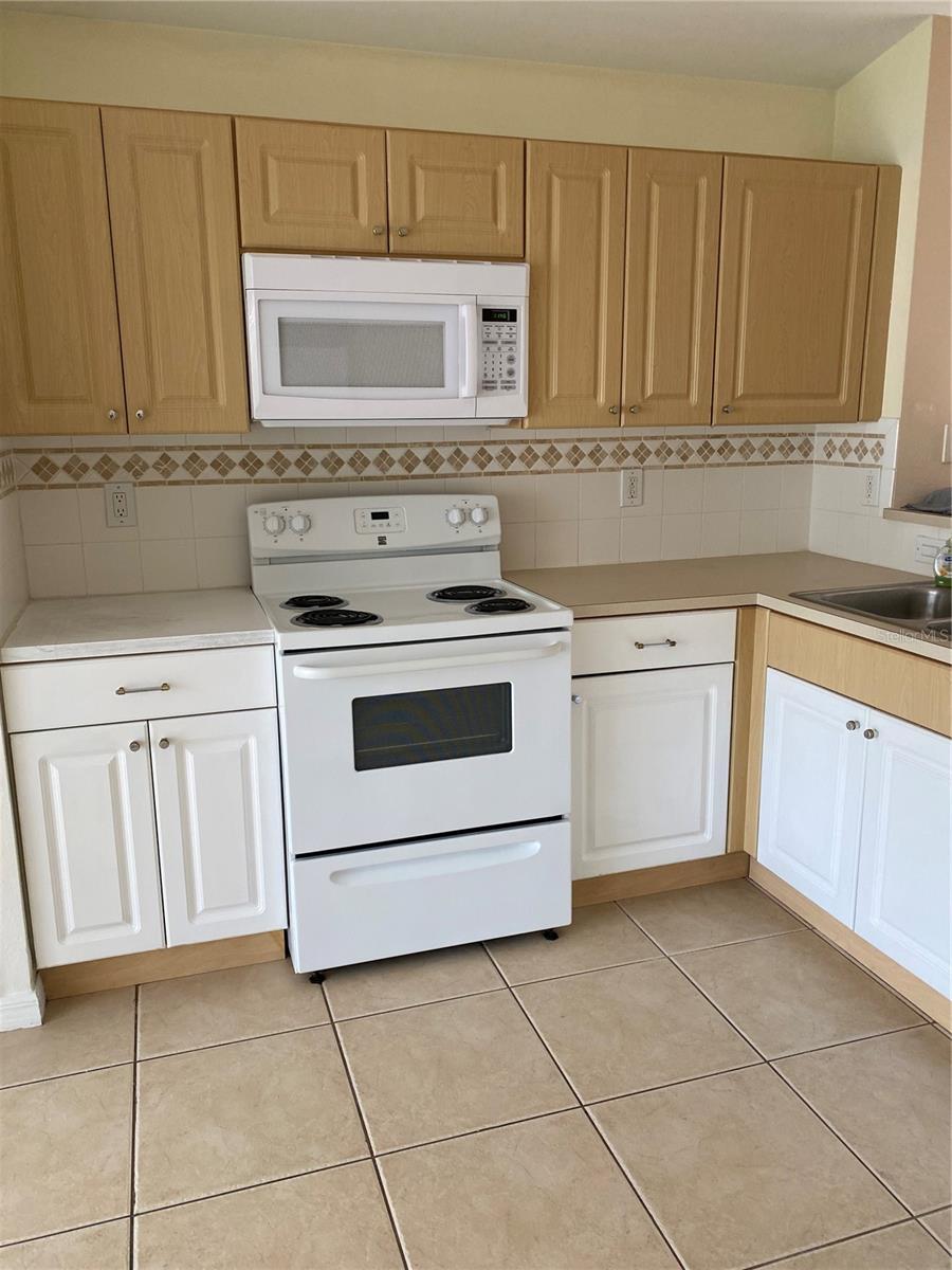 Image 6 of 24 For 11729 Crest Creek Drive