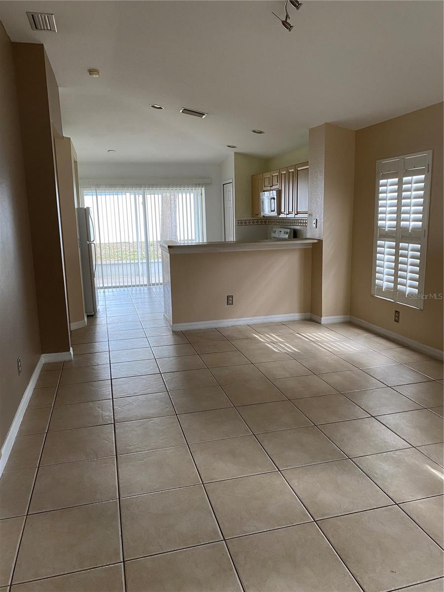 Image 8 of 24 For 11729 Crest Creek Drive