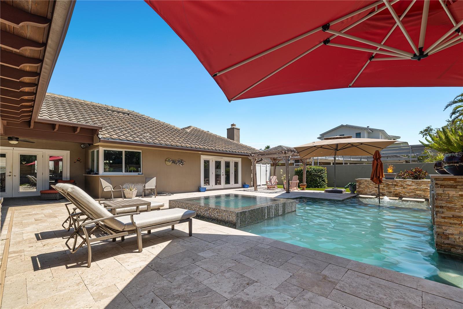 Listing photo id 45 for 6129 Leeland Street S