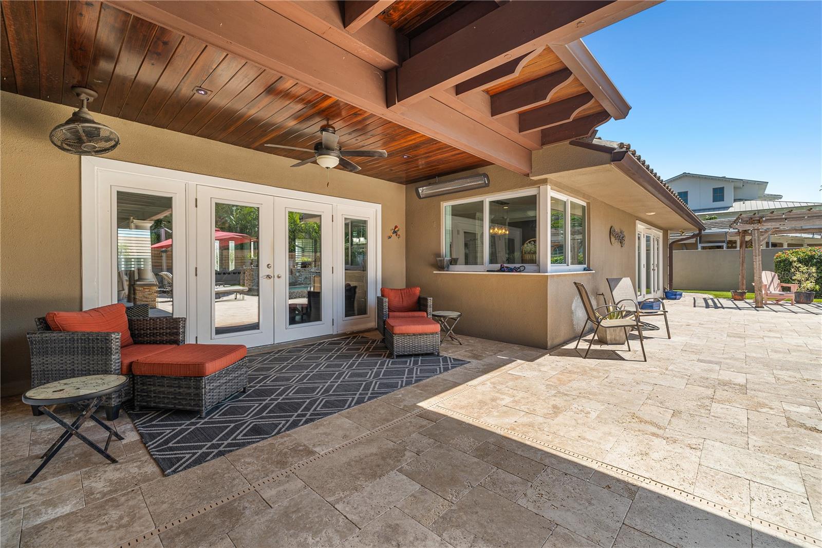 Listing photo id 51 for 6129 Leeland Street S