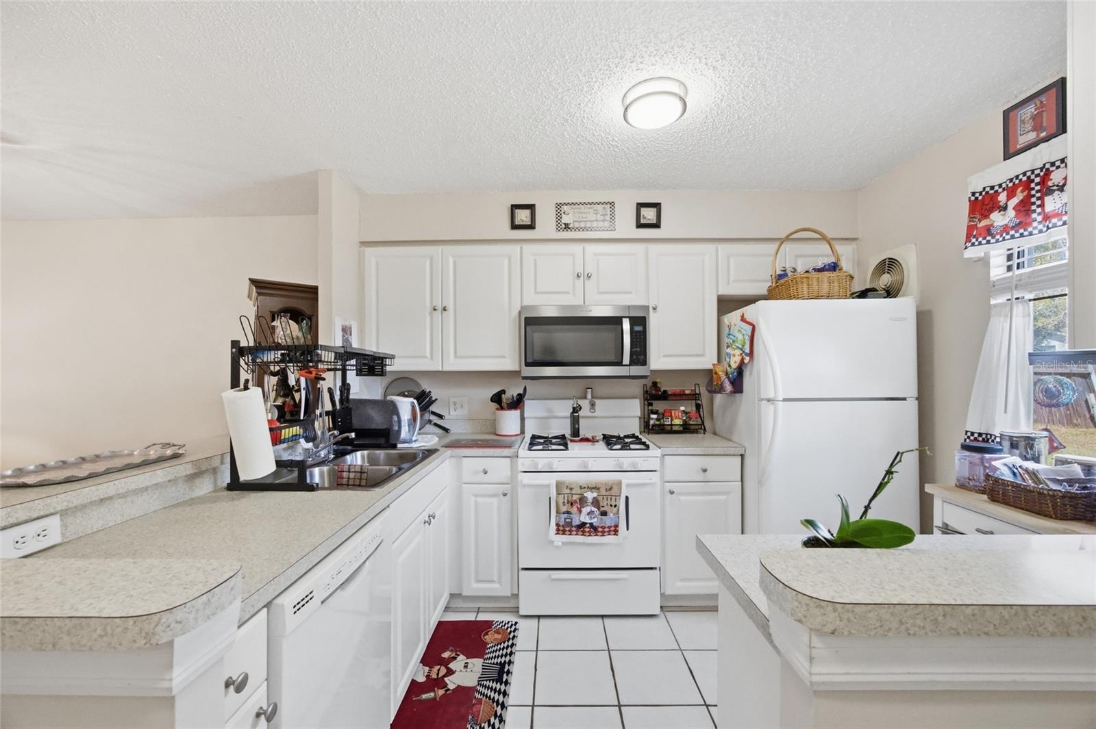 Image 5 of 33 For 1165 Mission Circle 53f