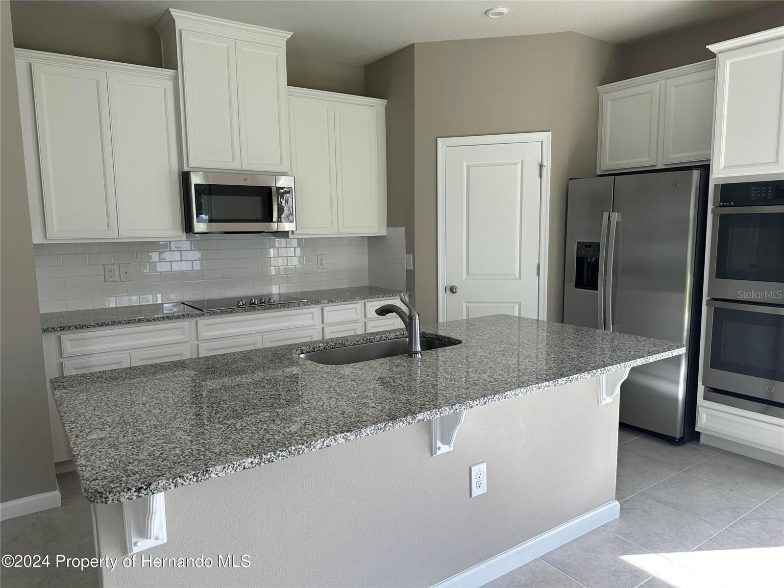 Image 4 of 11 For 19052 Pebble Wood Lane