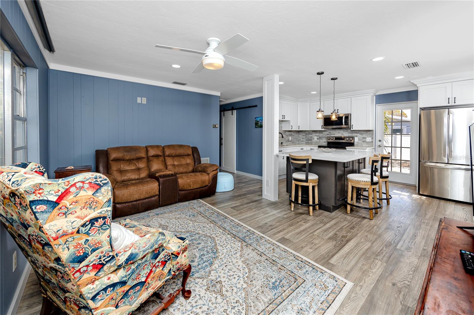 Image 14 of 51 For 731 72nd Street N