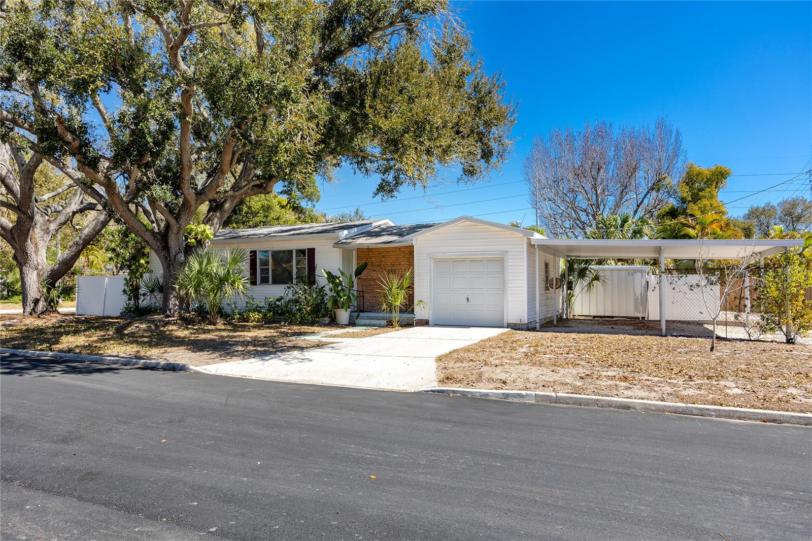 Image 4 of 51 For 731 72nd Street N