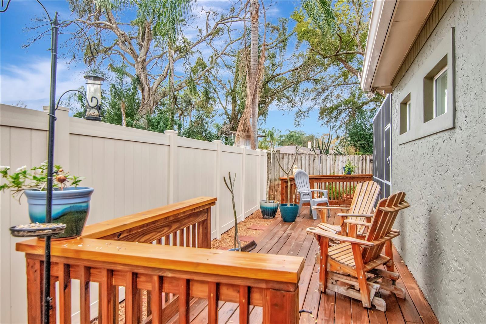 Listing photo id 26 for 10212 Newport Circle