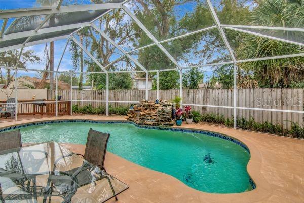 Listing photo id 1 for 10212 Newport Circle