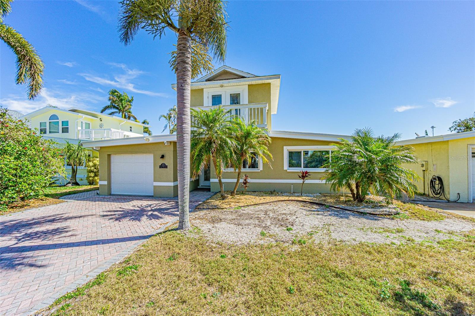 Details for 121 Wall Street, REDINGTON SHORES, FL 33708