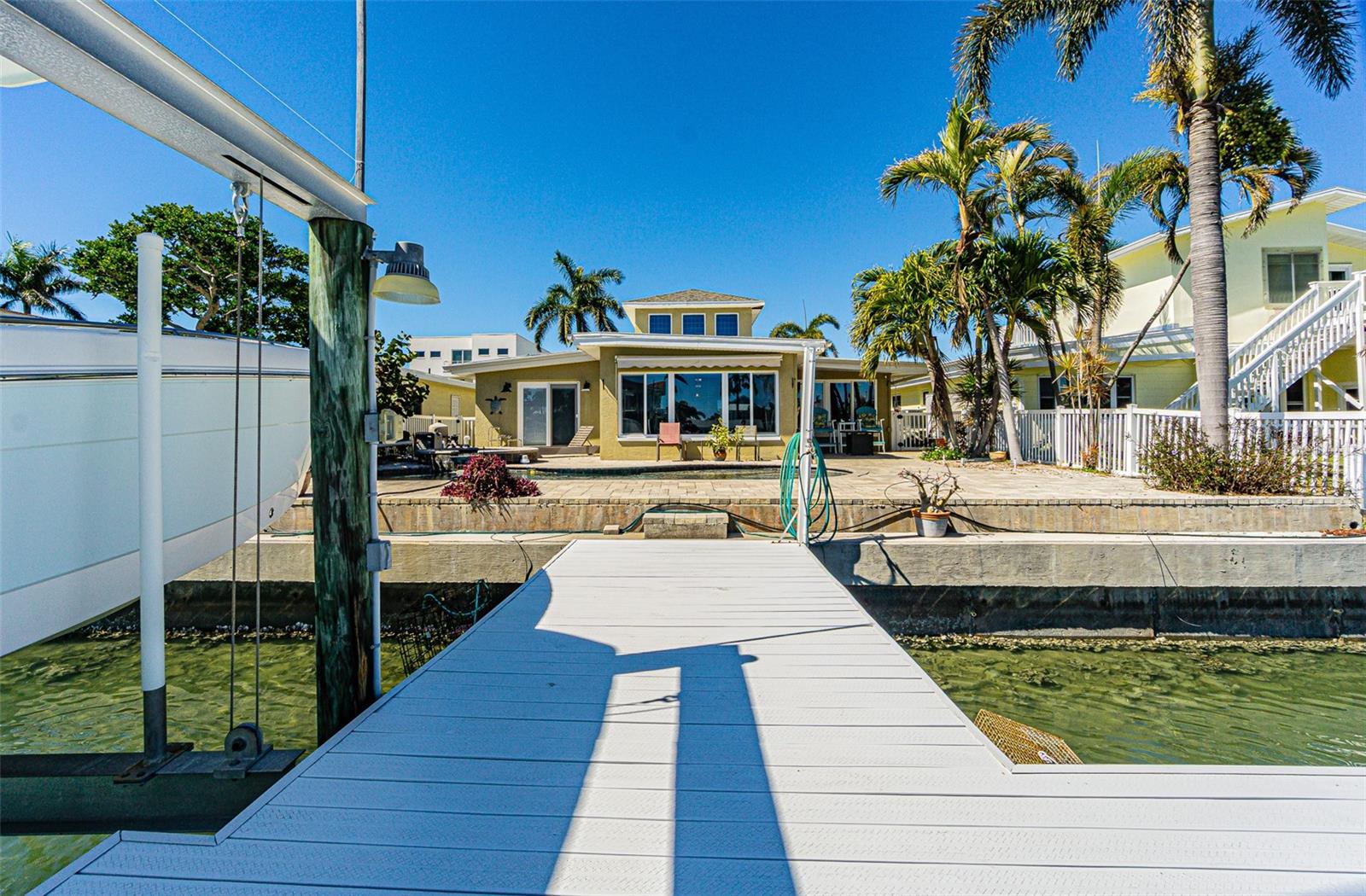 Image 30 of 39 For 121 Wall Street