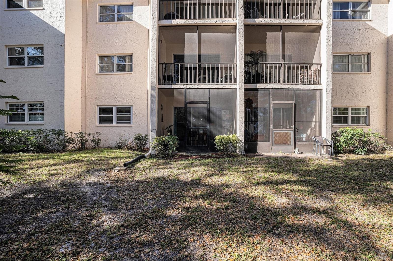 Image 20 of 28 For 870 Virginia Street 105