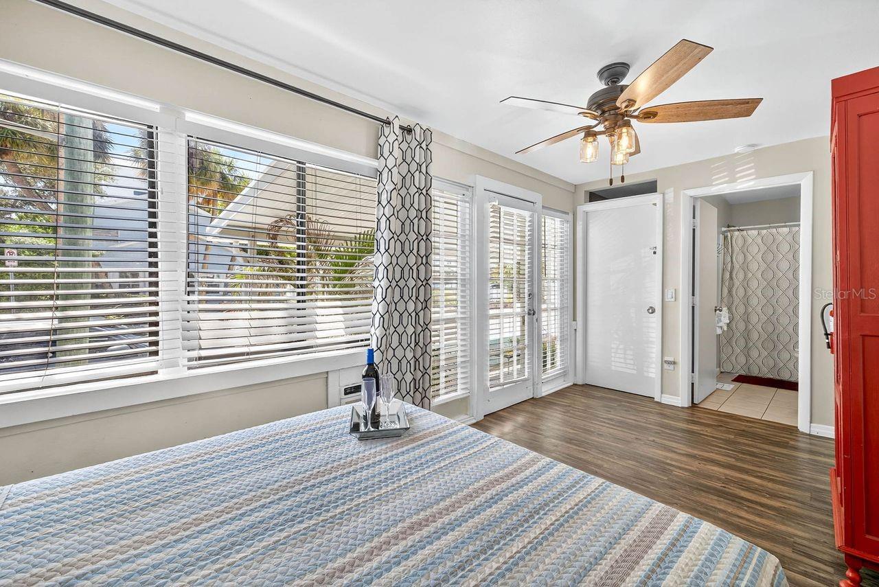 Image 16 of 59 For 26 Cambria Street