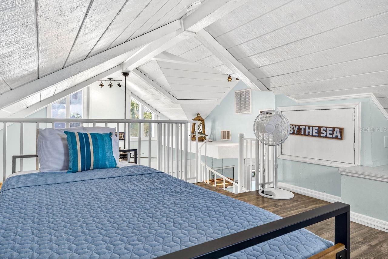 Image 18 of 59 For 26 Cambria Street