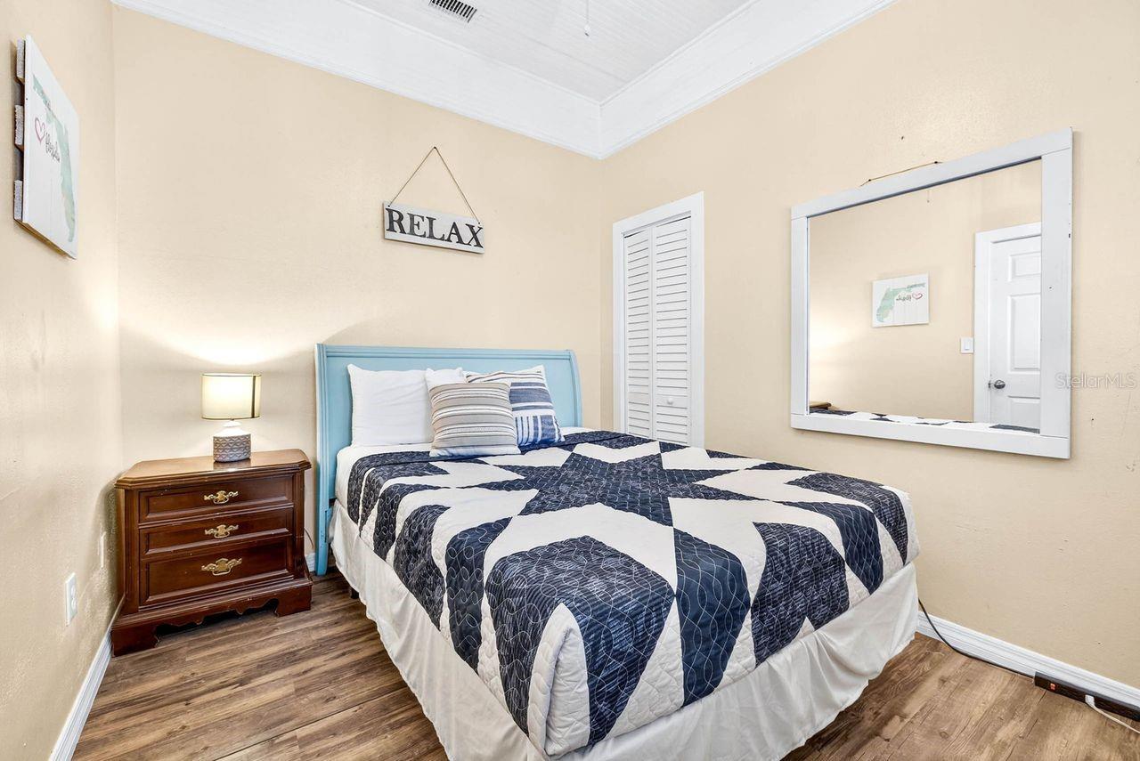 Image 23 of 59 For 26 Cambria Street