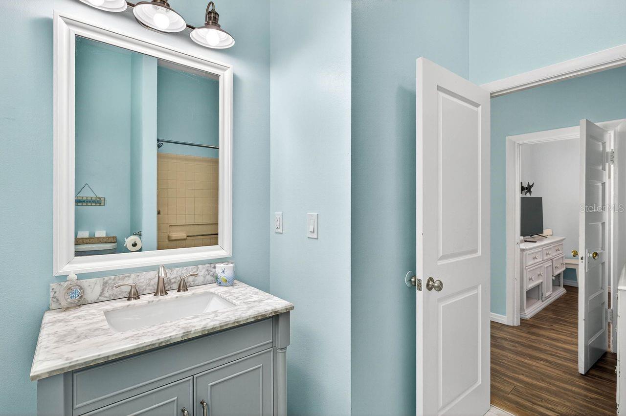 Image 33 of 59 For 26 Cambria Street