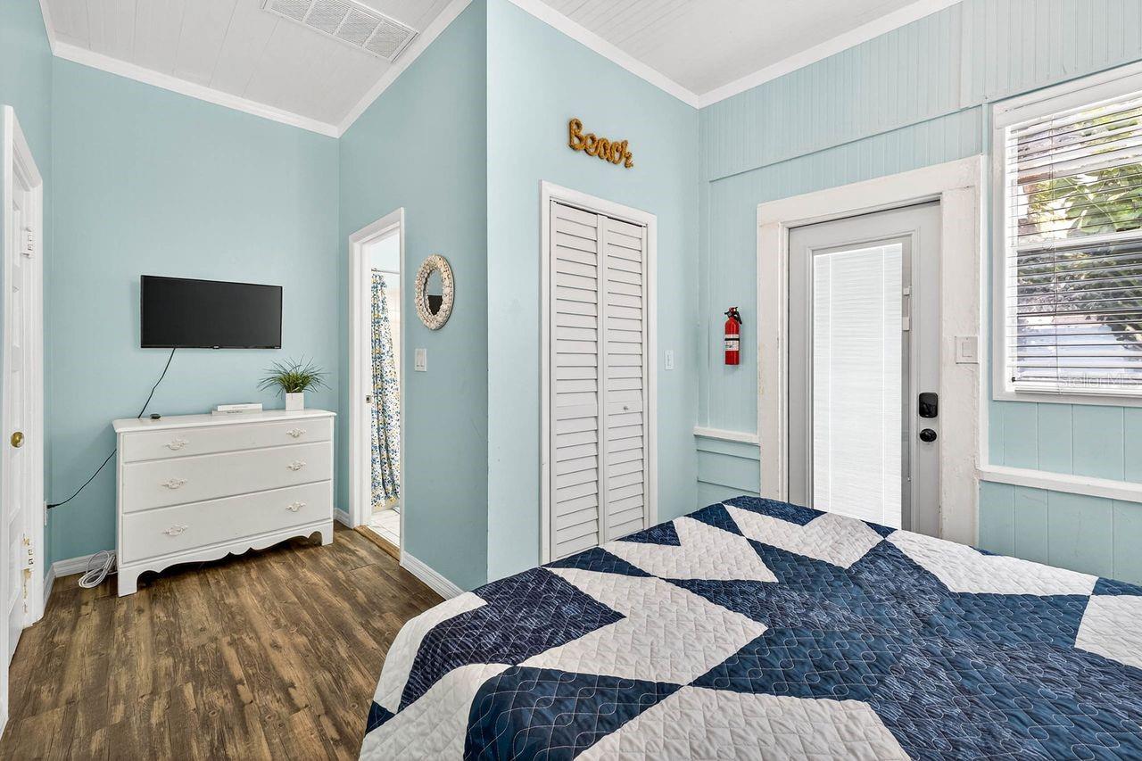 Image 34 of 59 For 26 Cambria Street