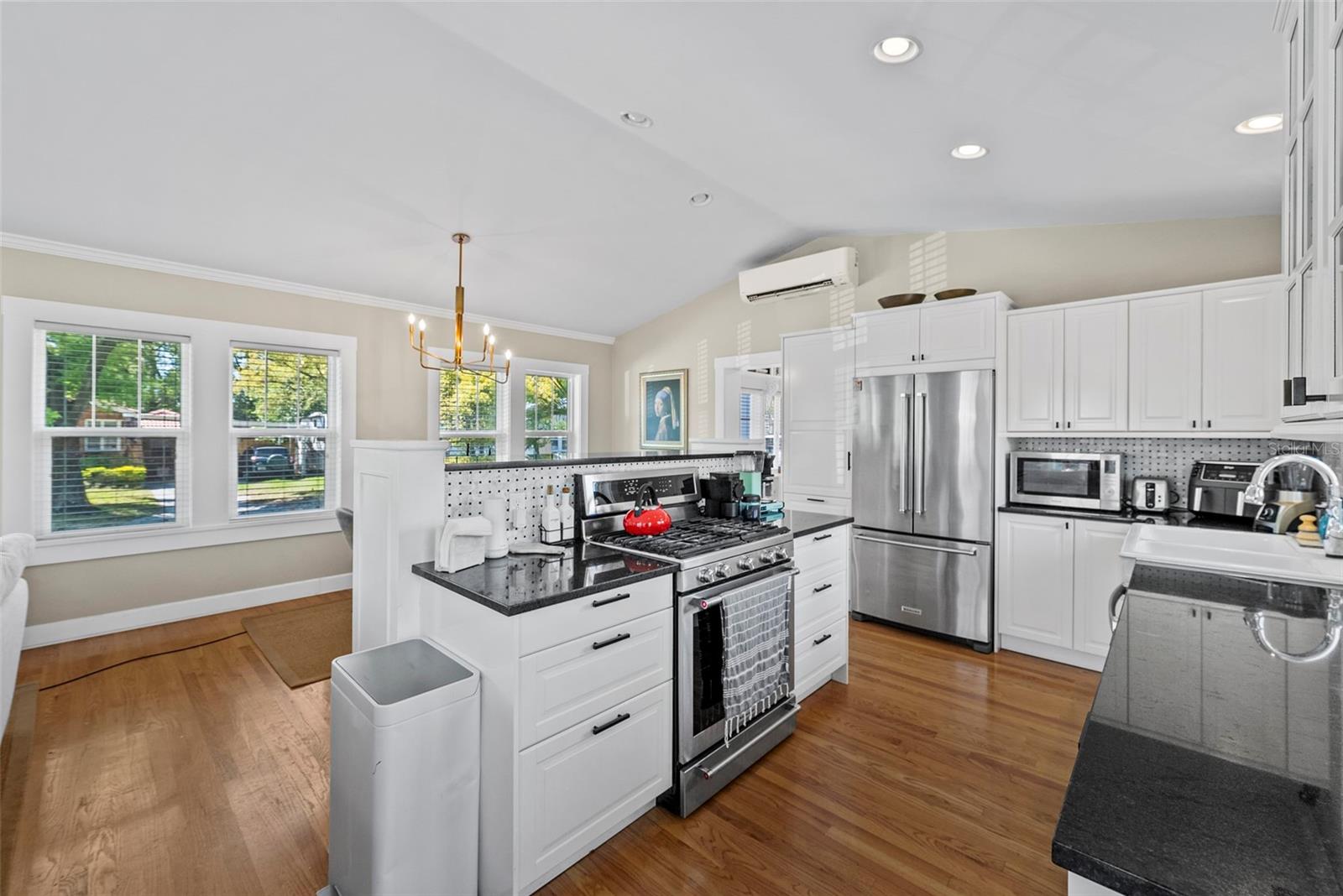 Image 29 of 64 For 5605 9th Street