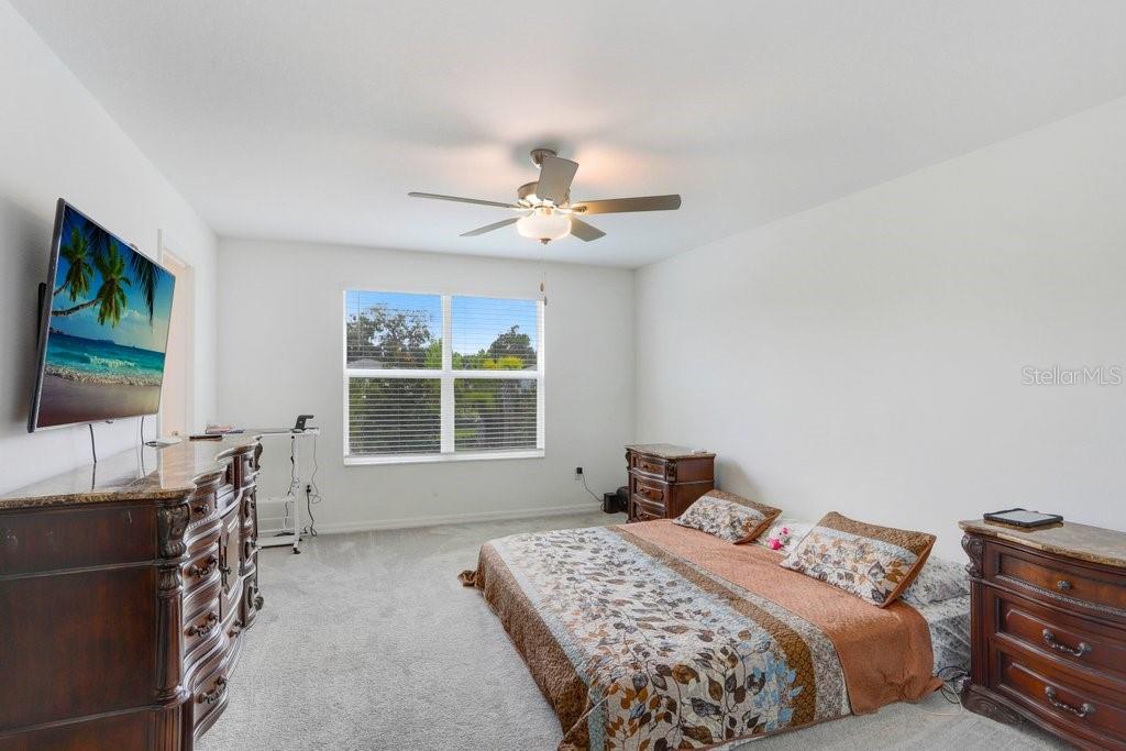 Image 16 of 31 For 6384 Ten Acre Court