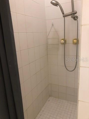 Image 10 of 13 For 2288 Mcmullen Road