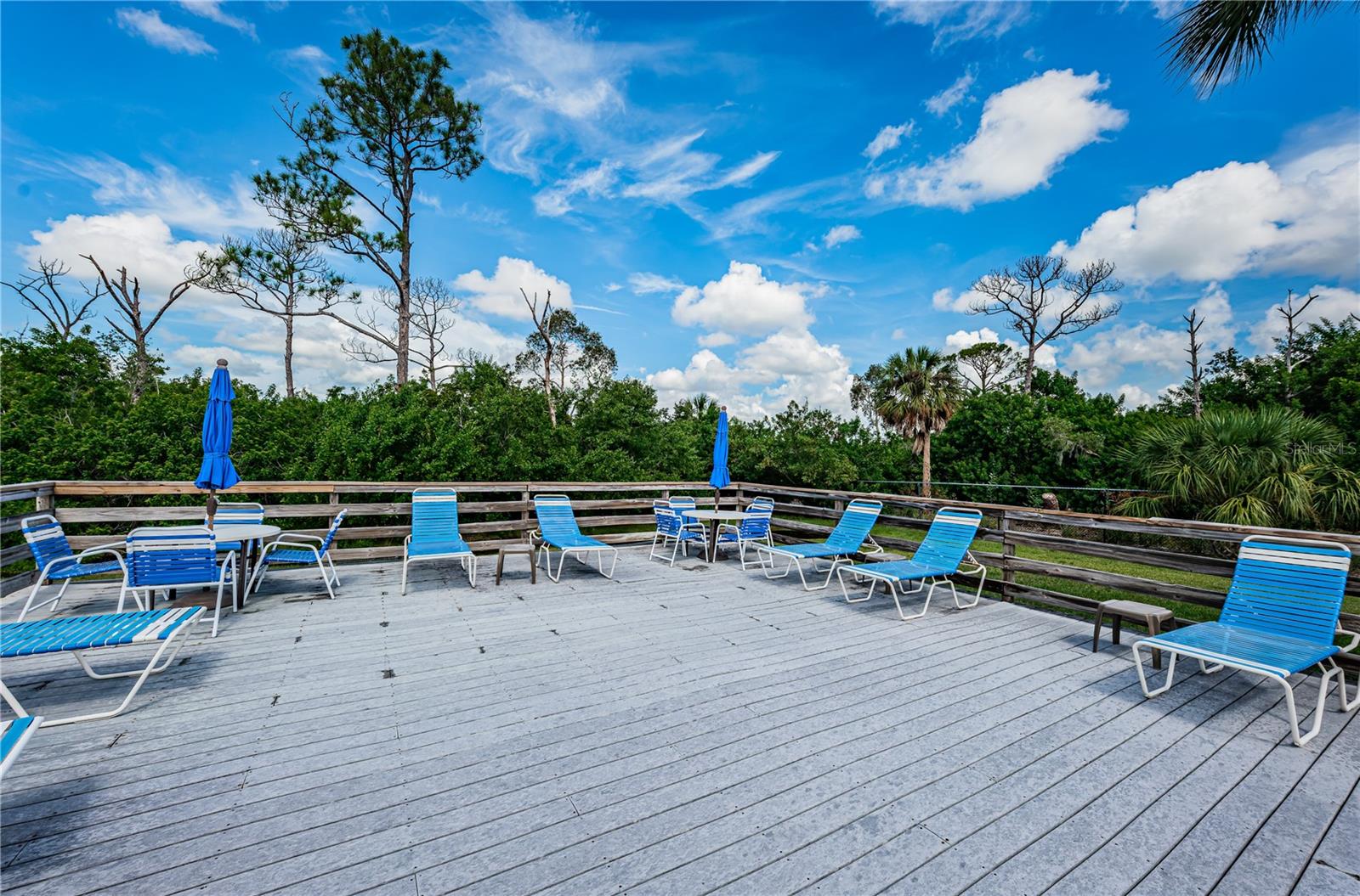 Image 14 of 64 For 5400 Park Street N 708