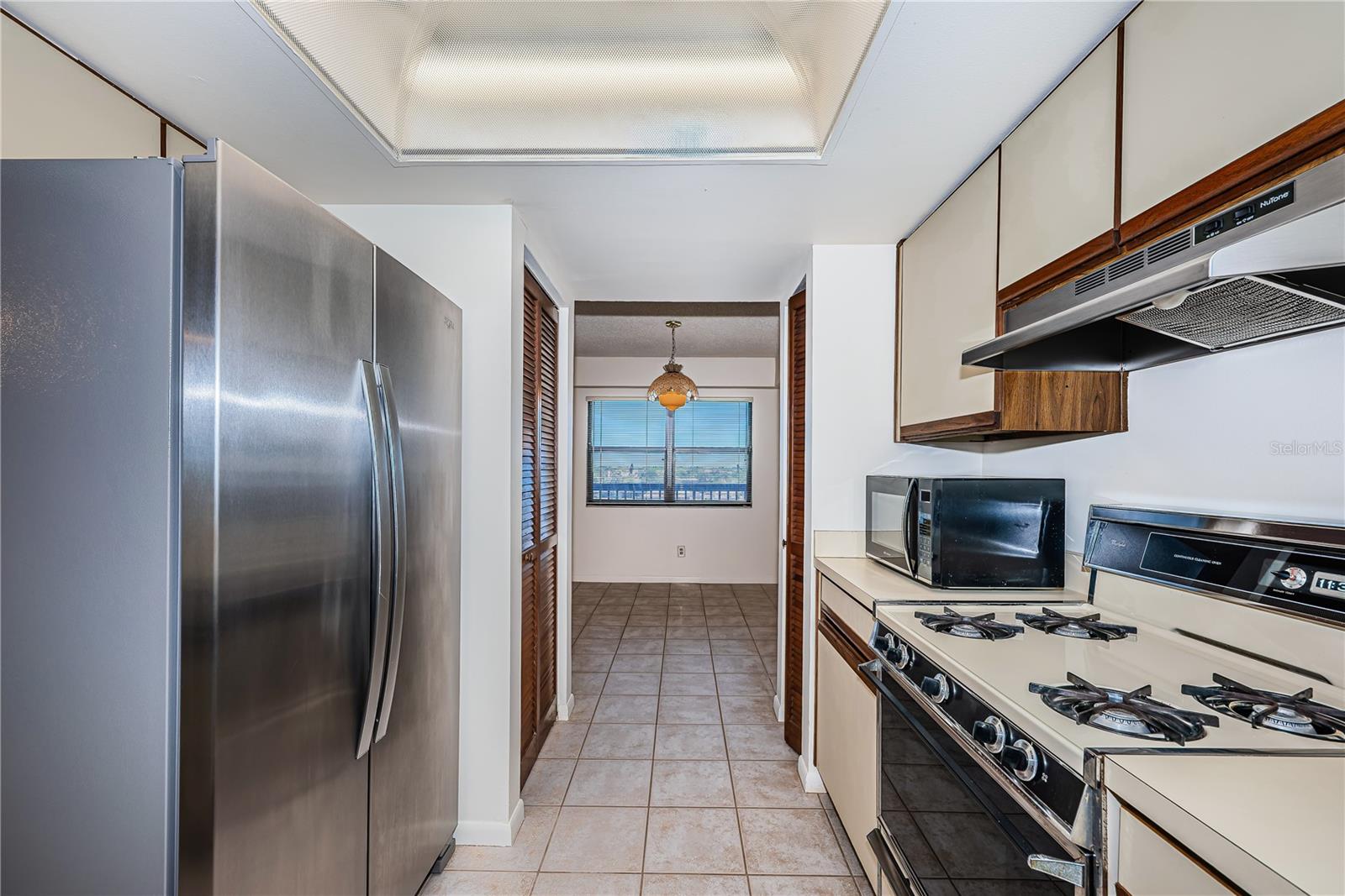 Image 19 of 64 For 5400 Park Street N 708