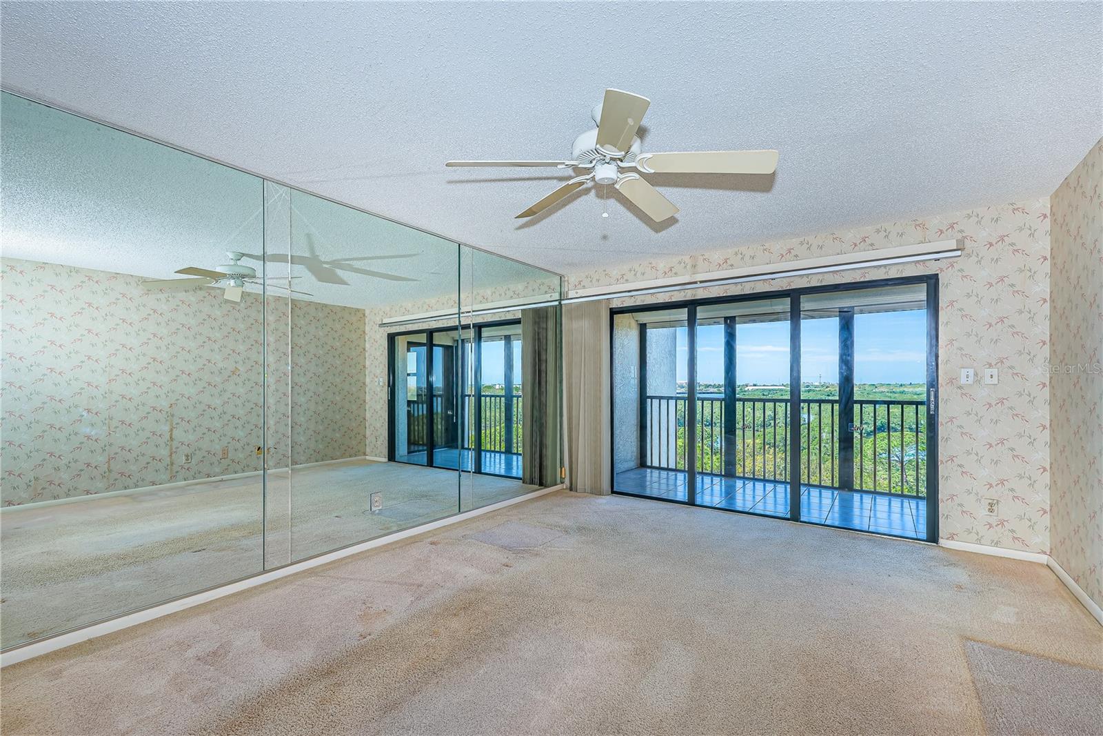 Image 30 of 64 For 5400 Park Street N 708