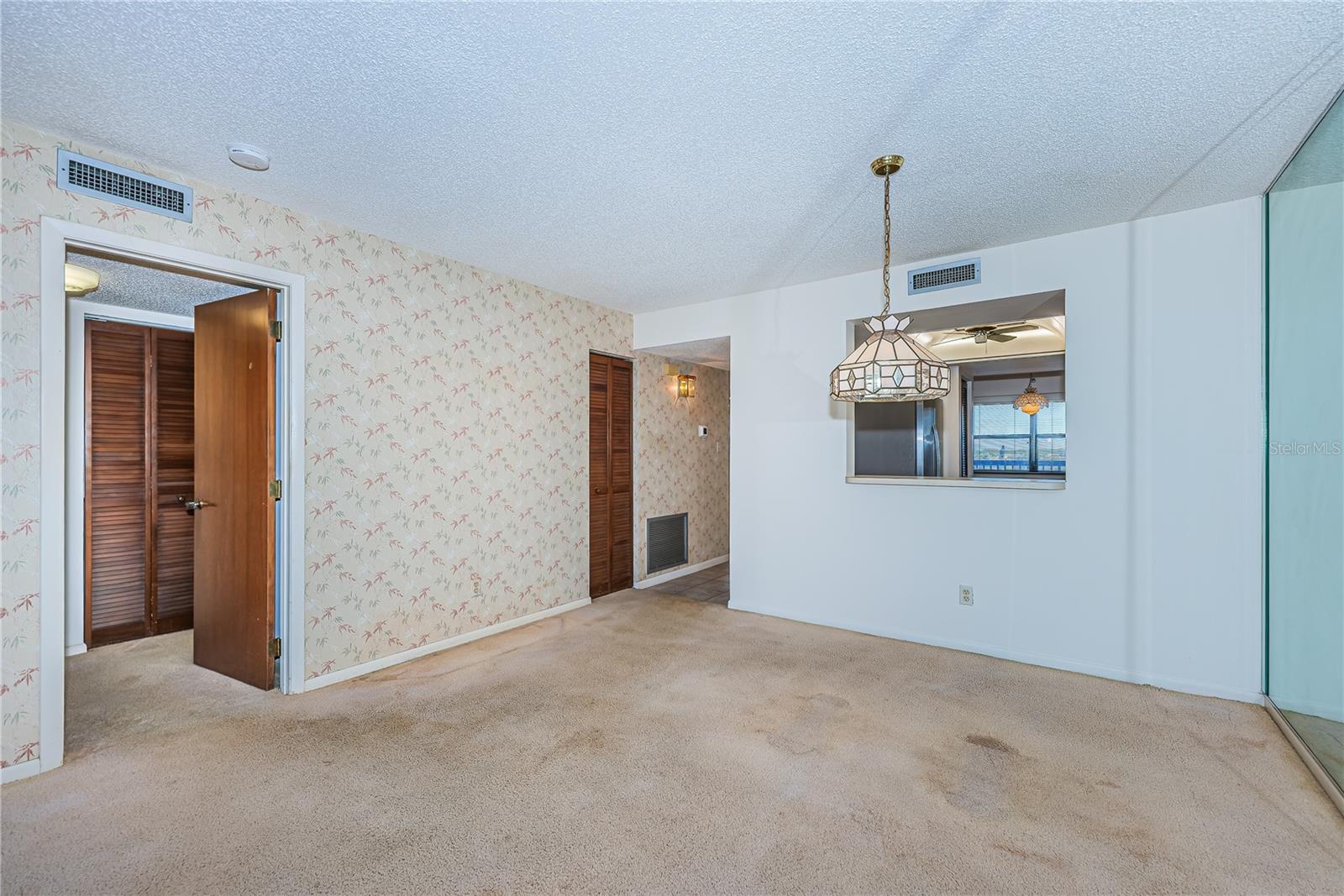 Image 36 of 64 For 5400 Park Street N 708