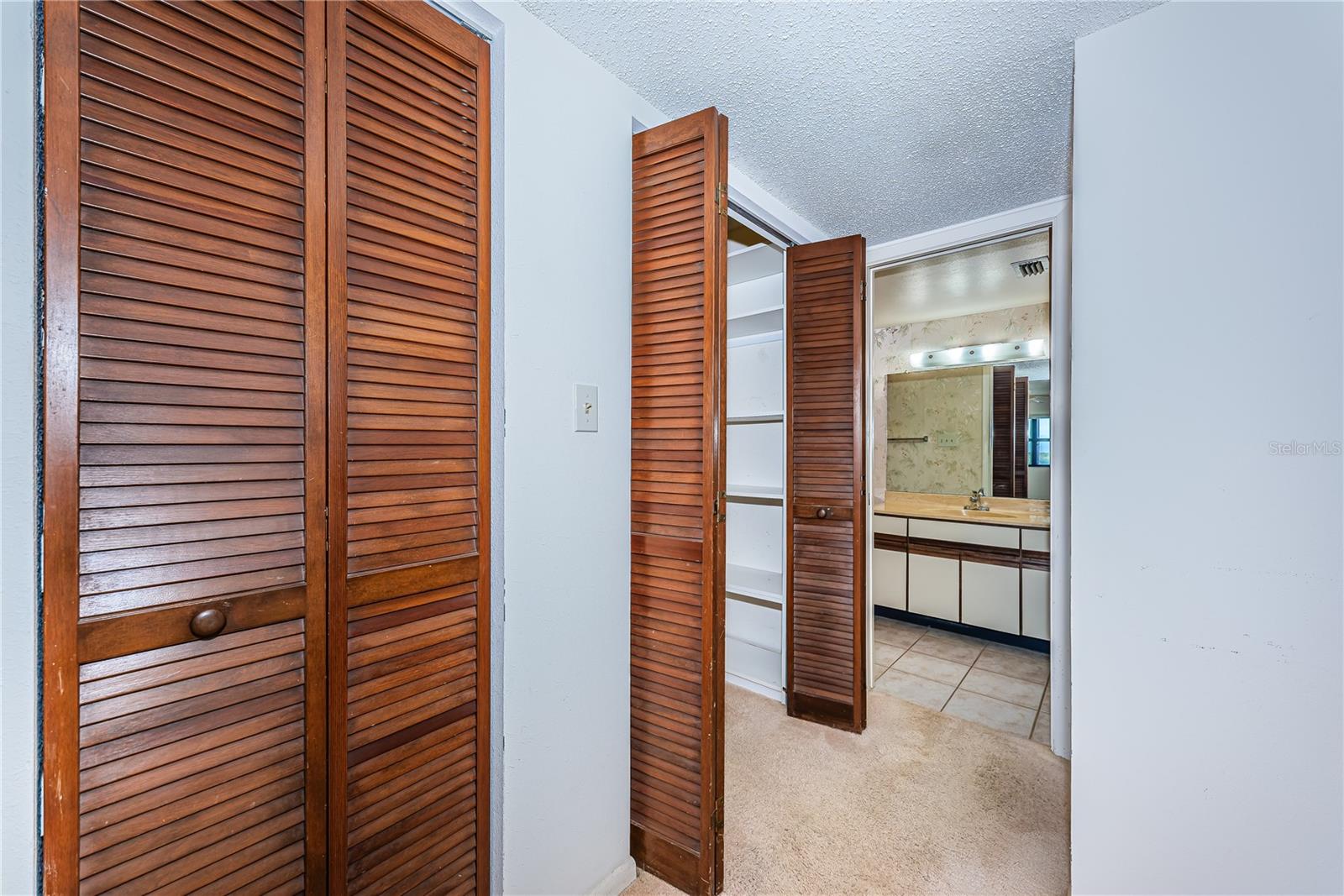 Image 47 of 64 For 5400 Park Street N 708