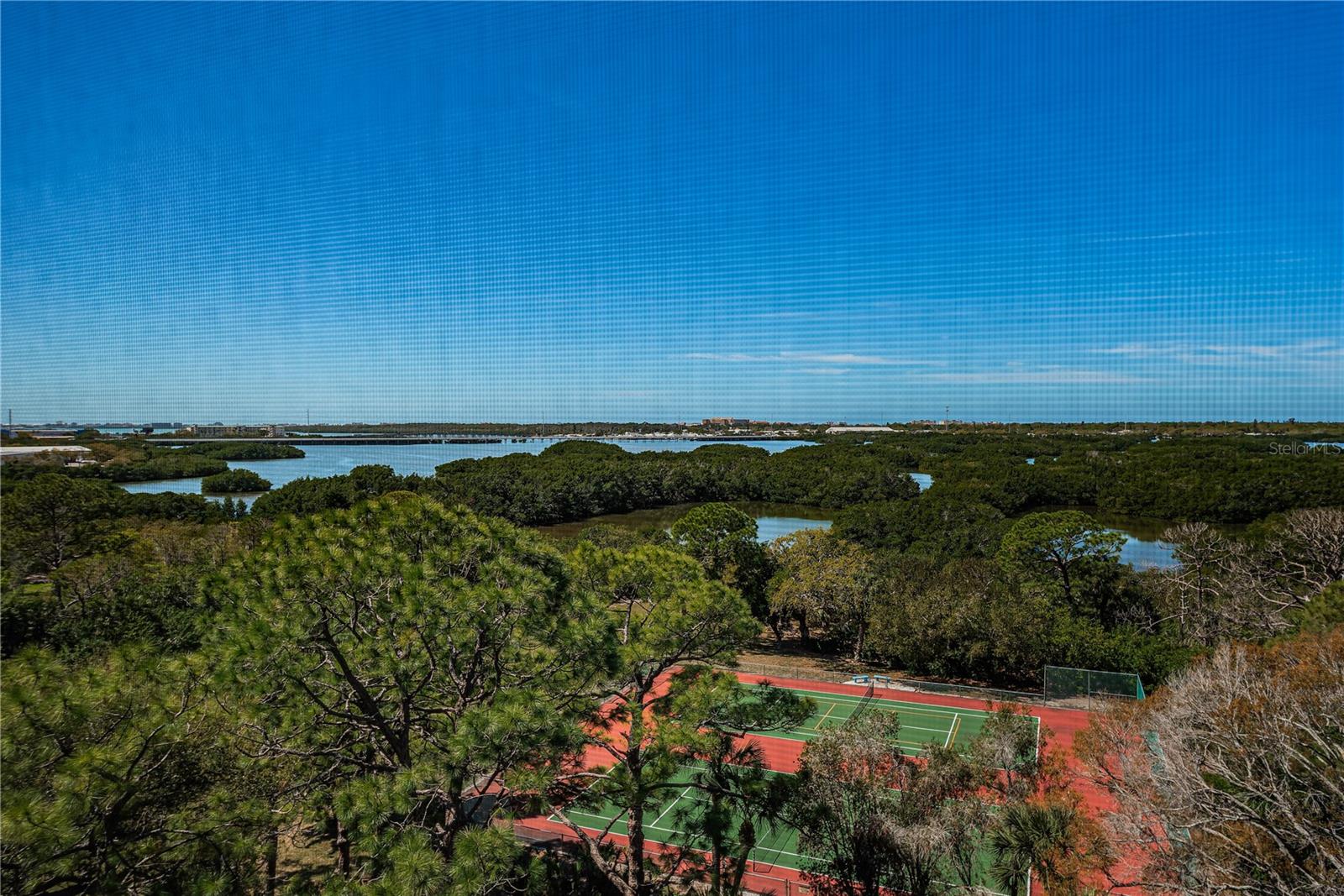 Image 8 of 64 For 5400 Park Street N 708