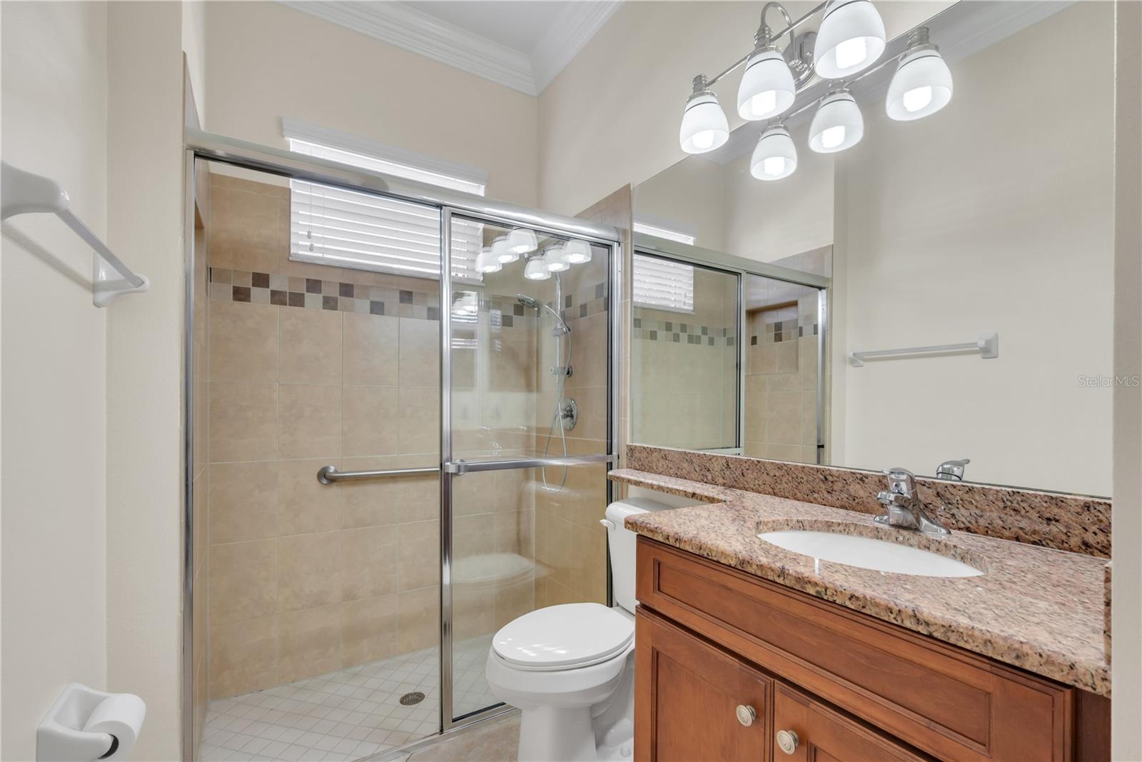 Listing photo id 24 for 5002 Indian Shores Place