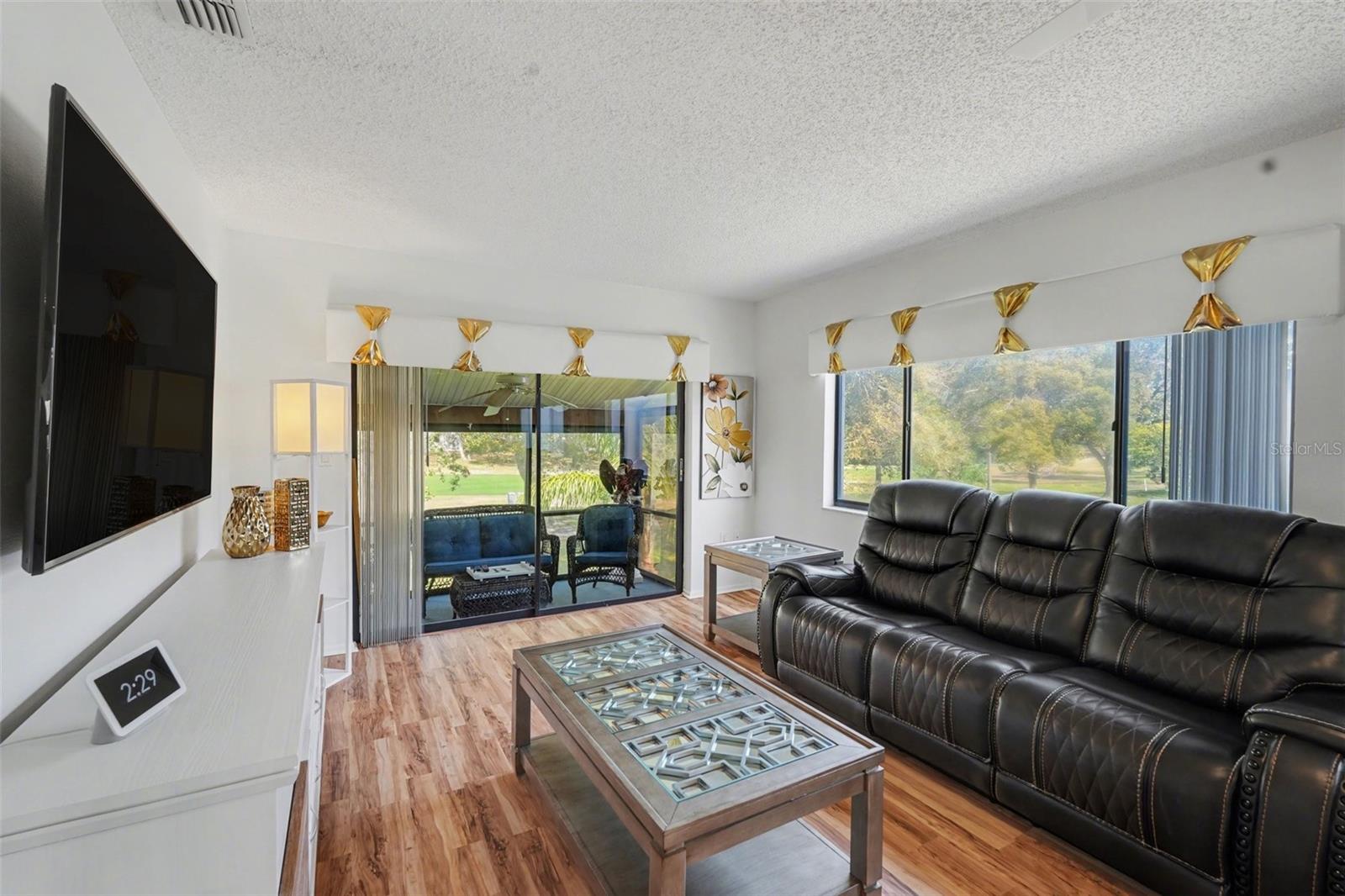 Image 5 of 23 For 13006 Wedgewood Way D