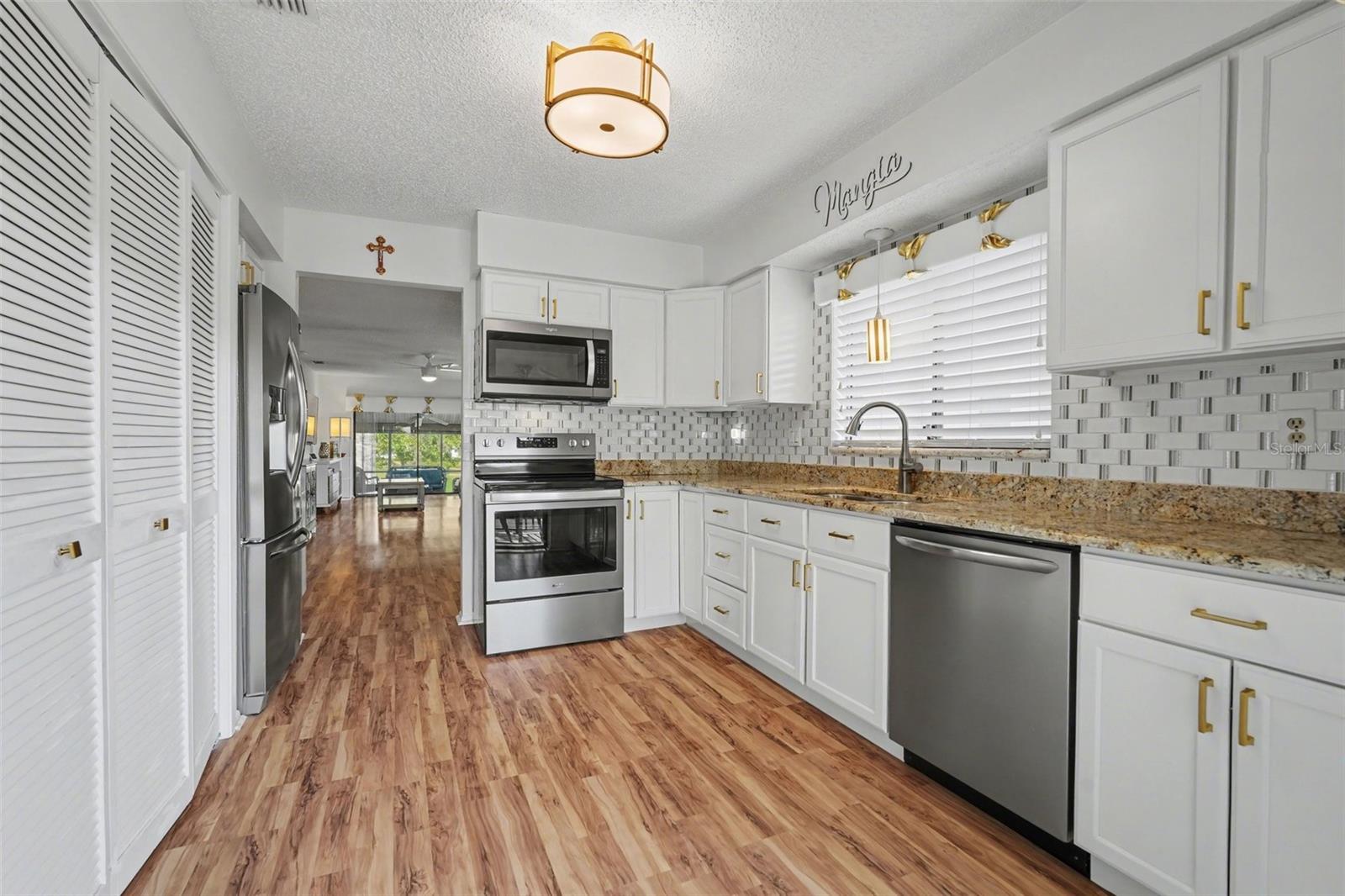 Image 8 of 23 For 13006 Wedgewood Way D