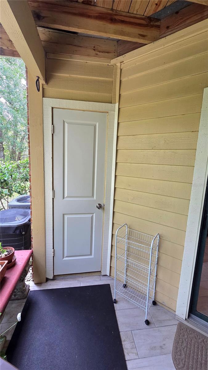 Image 16 of 34 For 8630 Mallard Reserve Drive 105