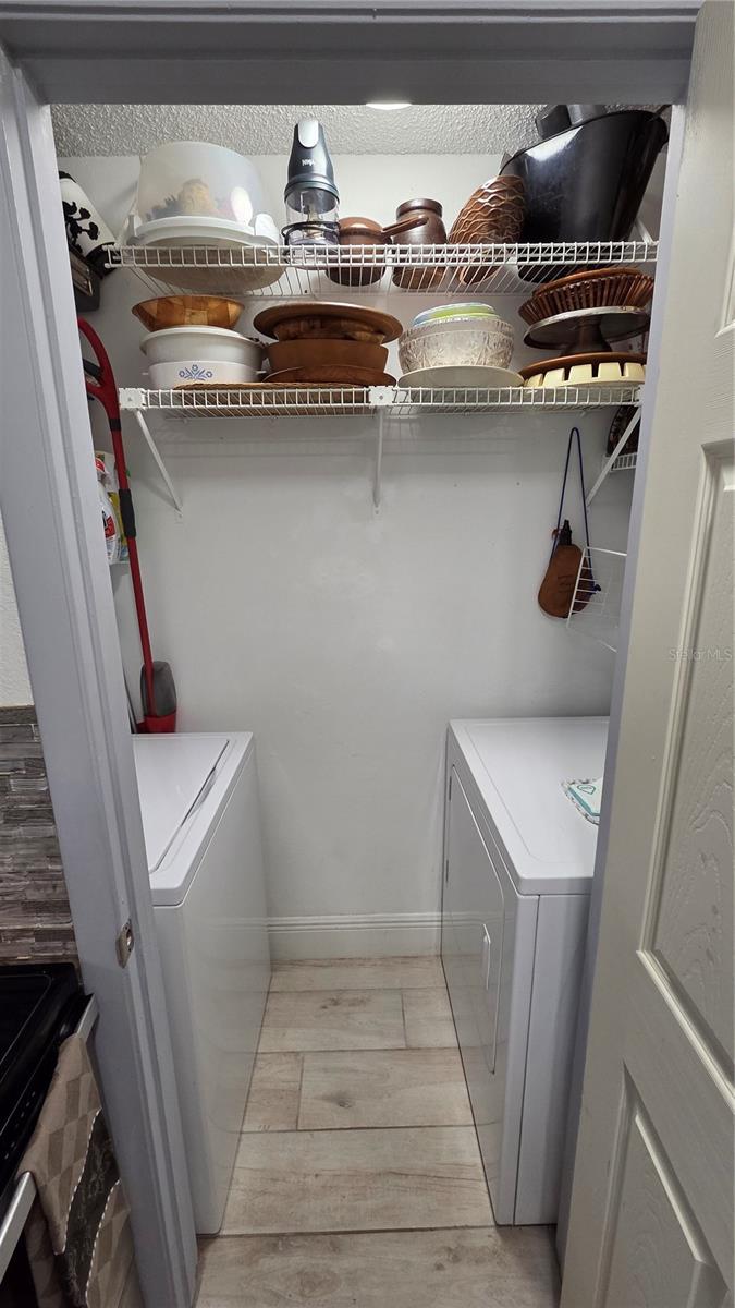 Image 7 of 34 For 8630 Mallard Reserve Drive 105