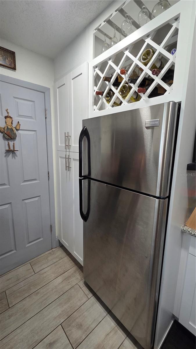 Image 9 of 34 For 8630 Mallard Reserve Drive 105